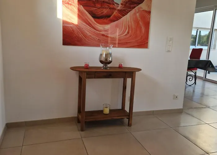 De Luxe Masadrim Aux Portes D'uzès Villa *