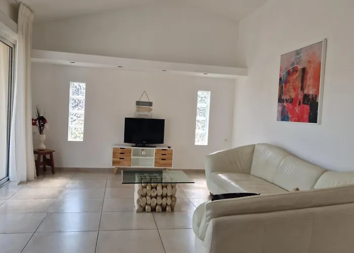 De Luxe Masadrim Aux Portes D'uzès * Serviers-et-Labaume